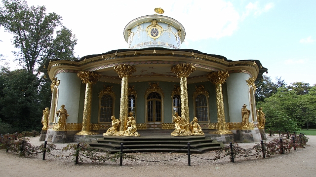 375 Potsdam.jpg